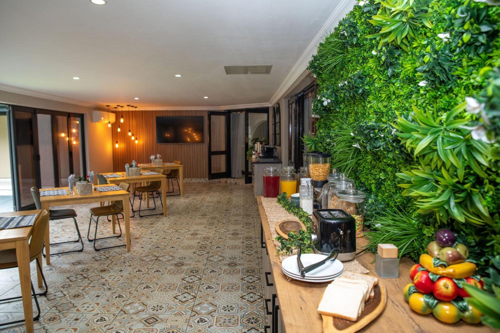Iso'Bella Vita Guesthouse 팔라보르와 외부 사진