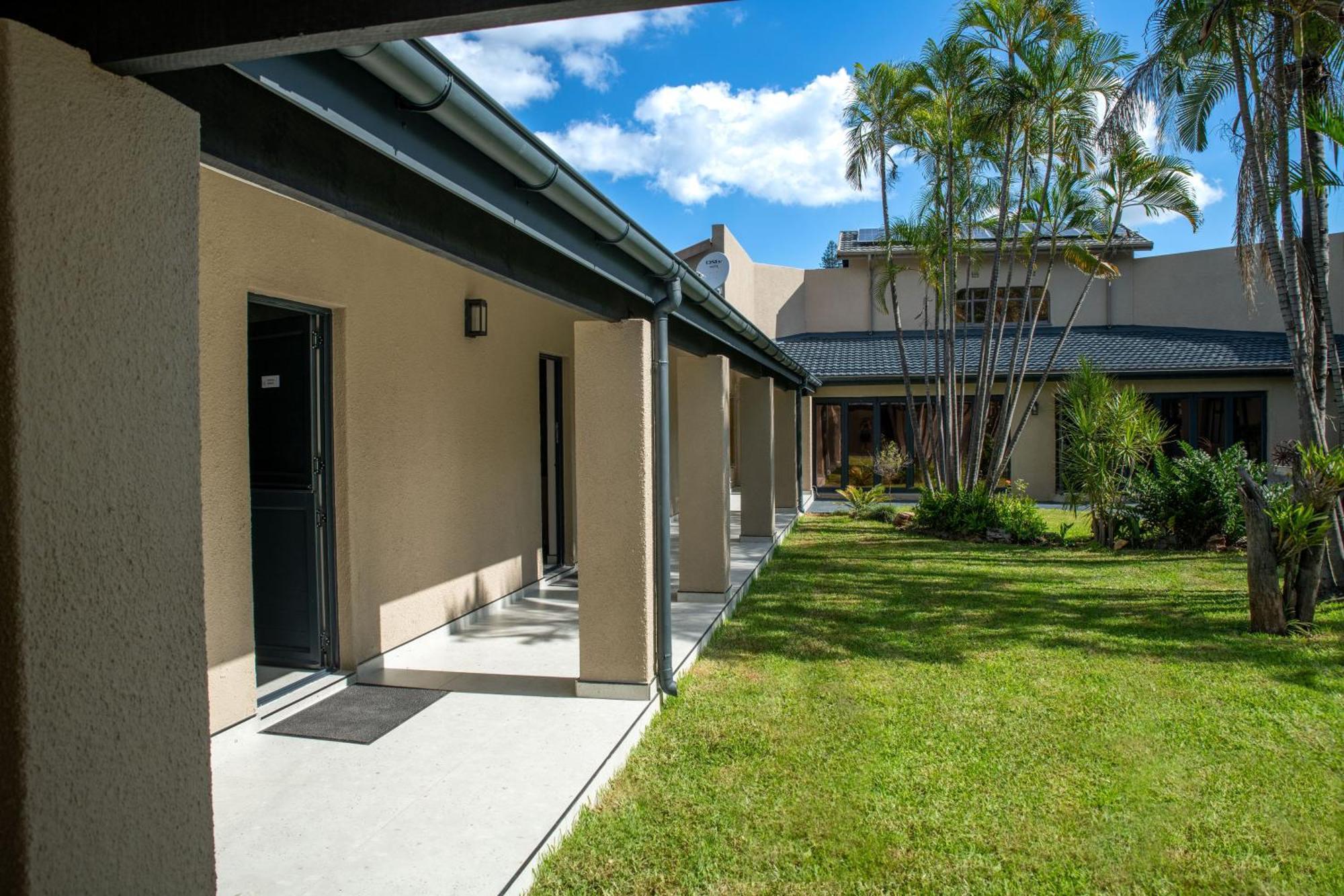 Iso'Bella Vita Guesthouse 팔라보르와 외부 사진