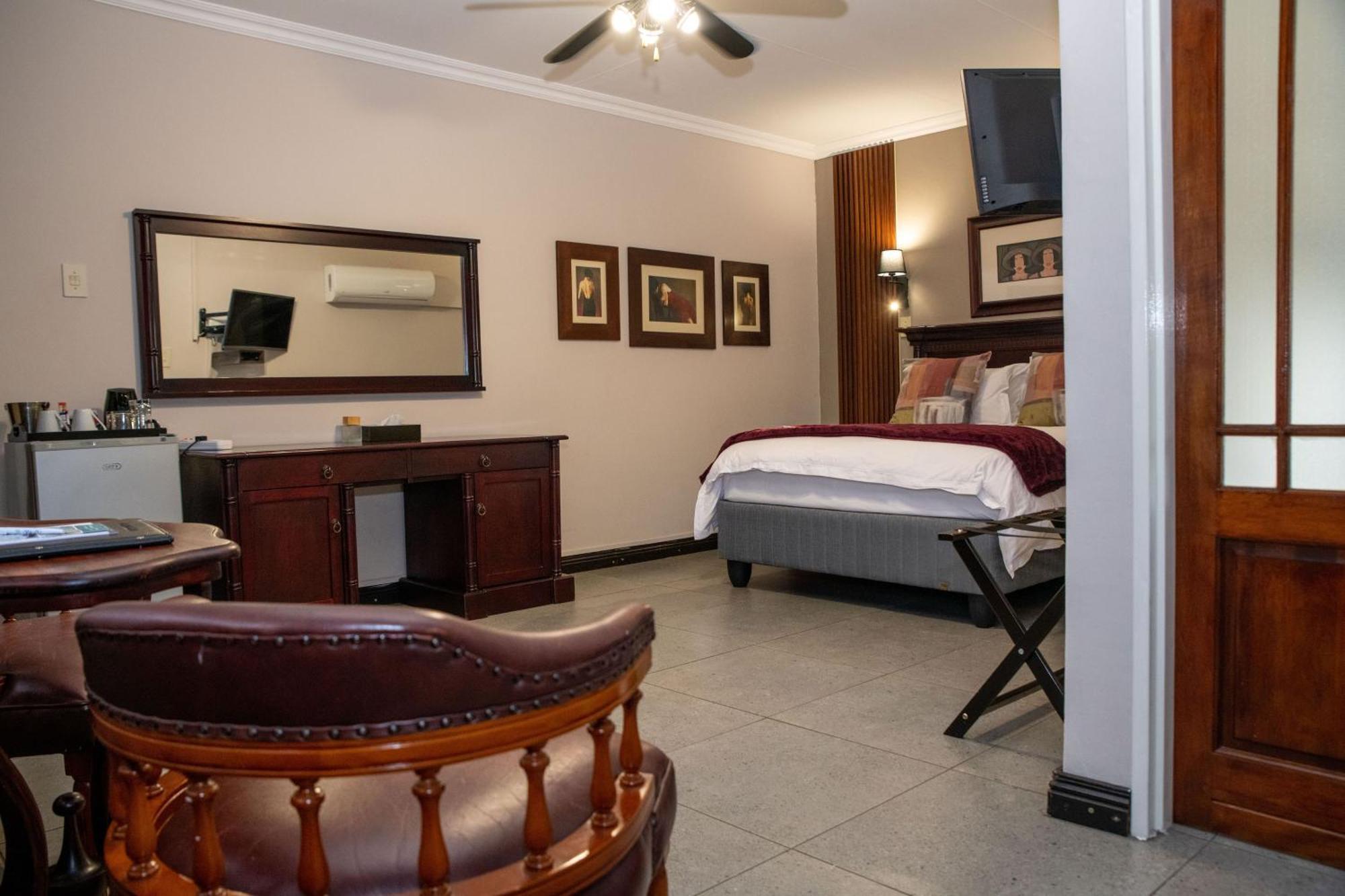 Iso'Bella Vita Guesthouse 팔라보르와 외부 사진